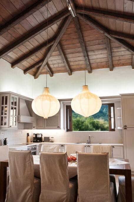 Bezeniko Amazing Arcadian Property! Vlacherna Ngoại thất bức ảnh